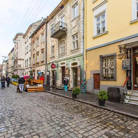 подобово у львові, на вулиці краківській 26 біля добробуту центр Apartment Lviv