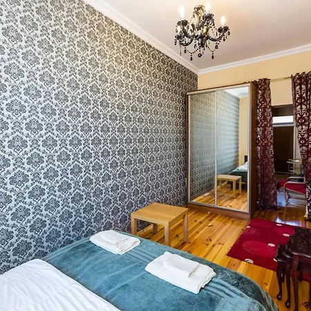 Apartment подобово у львові, на вулиці краківській 26 біля добробуту центр *