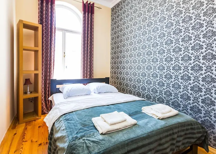 подобово у львові, на вулиці краківській 26 біля добробуту центр לבוב