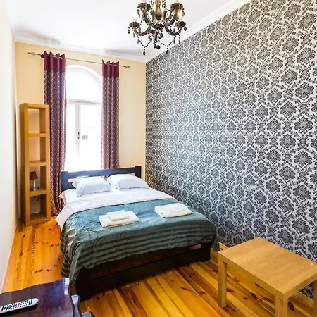 아파트 подобово у львові, на вулиці краківській 26 біля добробуту центр