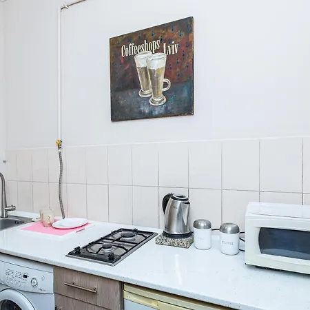 подобово у львові, на вулиці краківській 26 біля добробуту центр 아파트 리비프